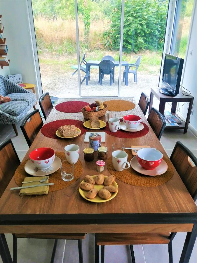 Chez Clo & Tonio Bed & Breakfast Saint-Helen ภายนอก รูปภาพ